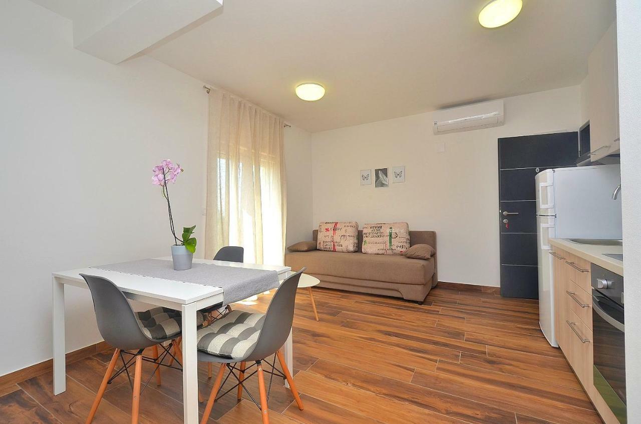 Stella Apartments Novigrad Istria Kültér fotó