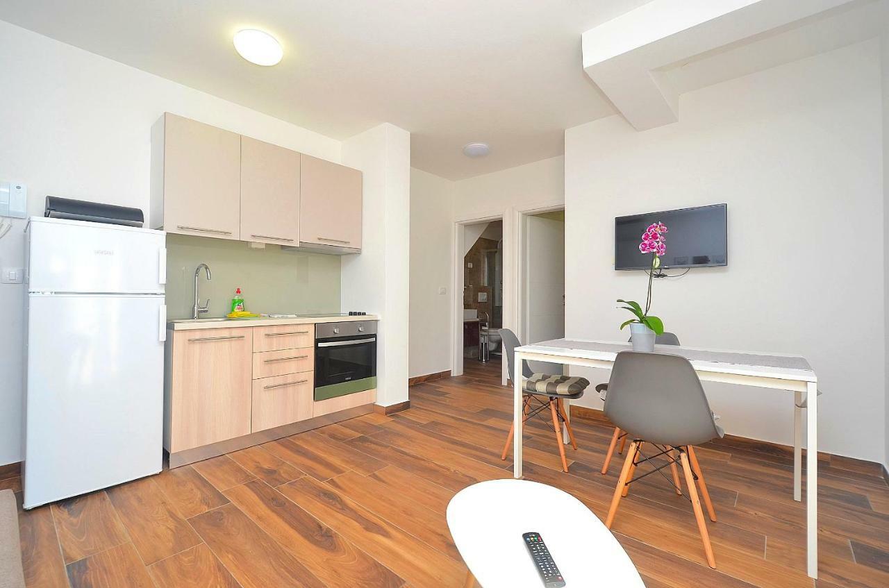 Stella Apartments Novigrad Istria Kültér fotó