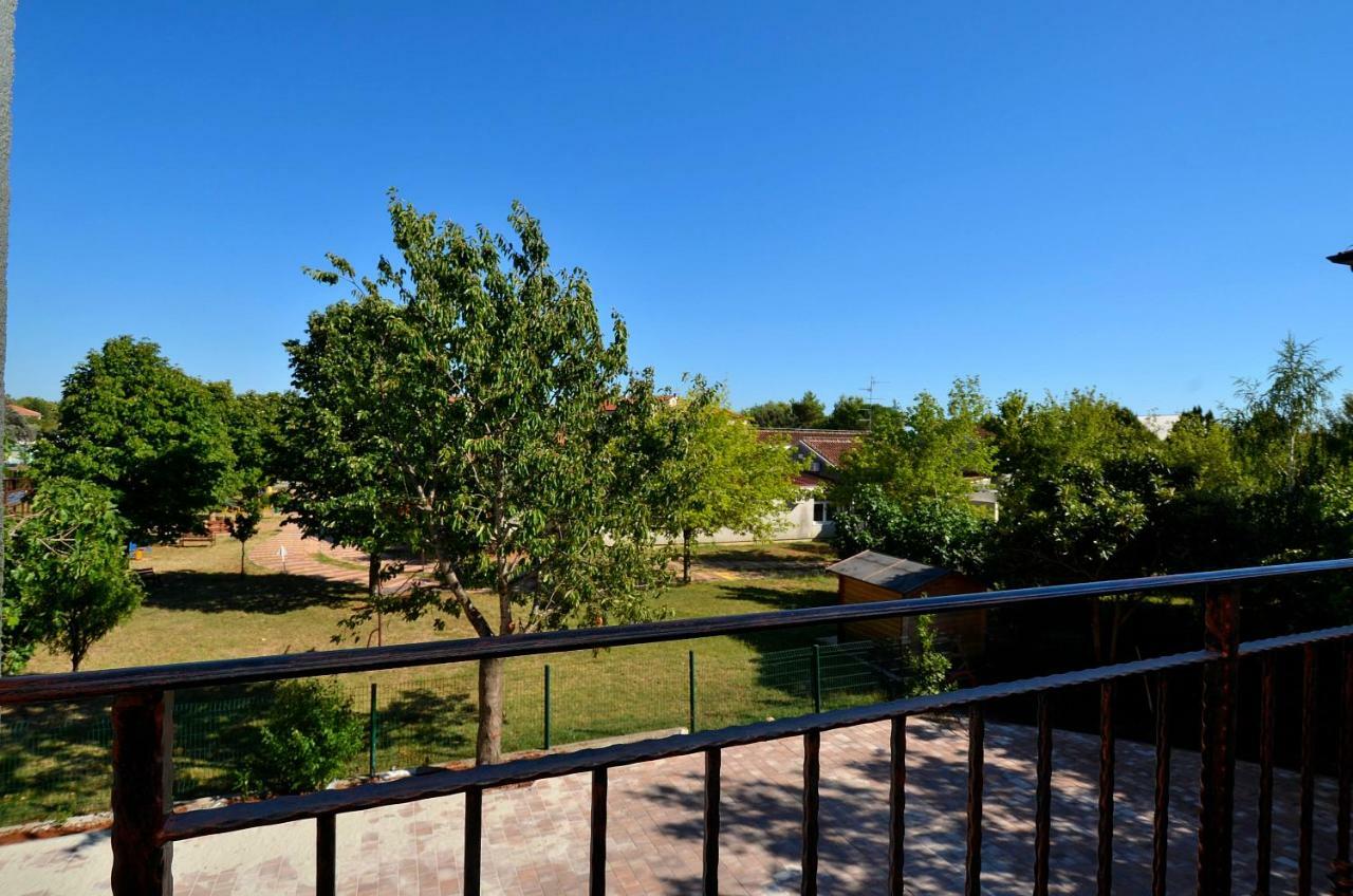 Stella Apartments Novigrad Istria Kültér fotó