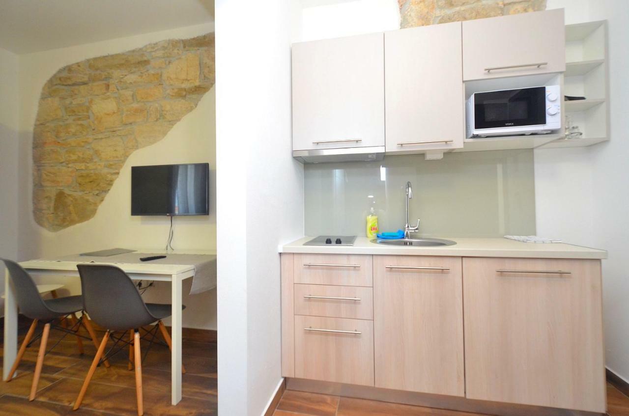 Stella Apartments Novigrad Istria Kültér fotó