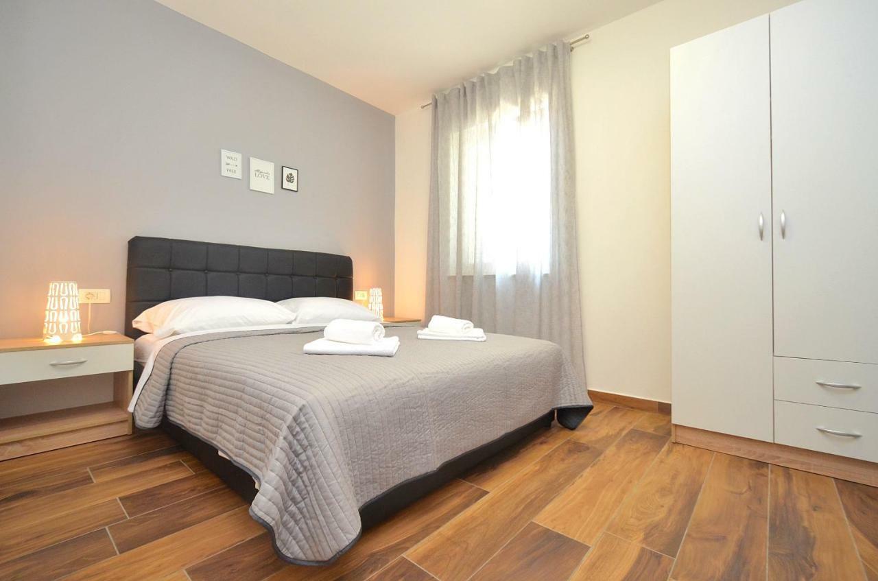 Stella Apartments Novigrad Istria Kültér fotó