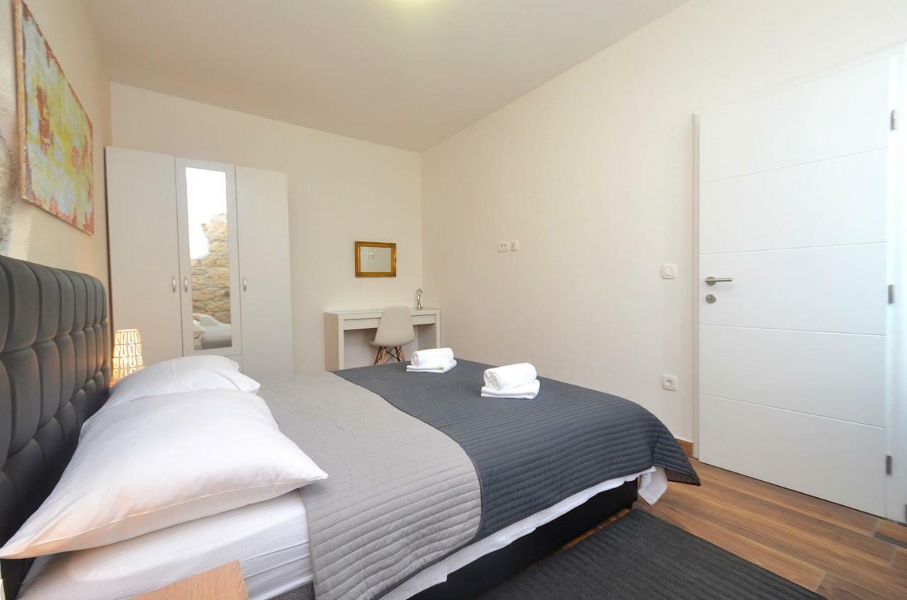 Stella Apartments Novigrad Istria Kültér fotó