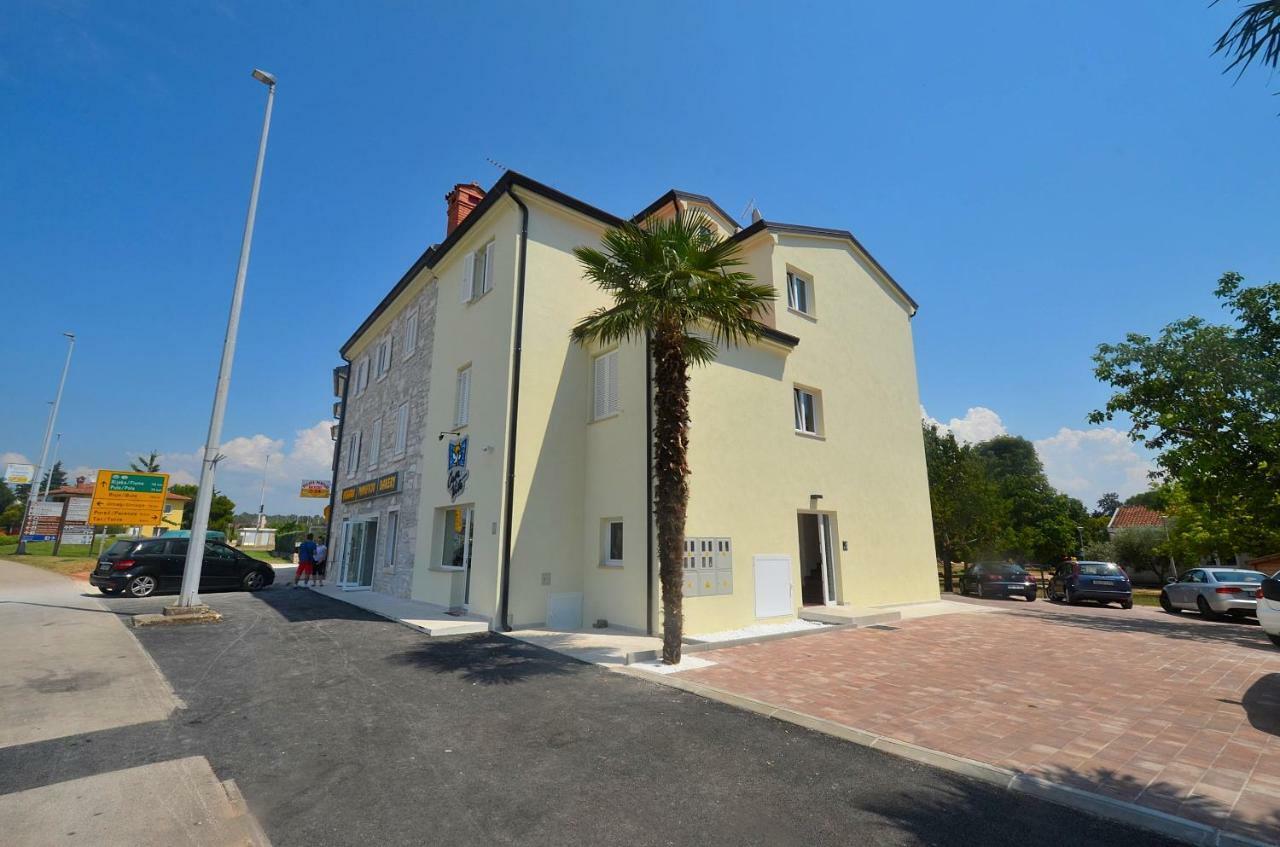 Stella Apartments Novigrad Istria Kültér fotó