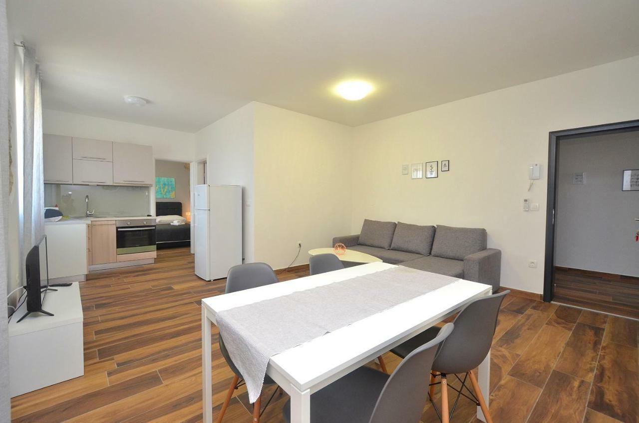 Stella Apartments Novigrad Istria Kültér fotó