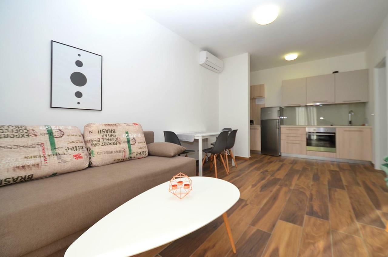 Stella Apartments Novigrad Istria Kültér fotó