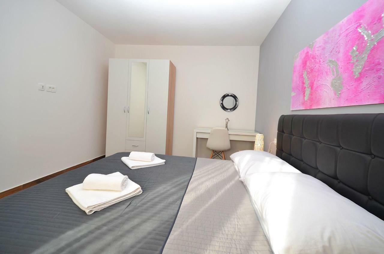 Stella Apartments Novigrad Istria Kültér fotó