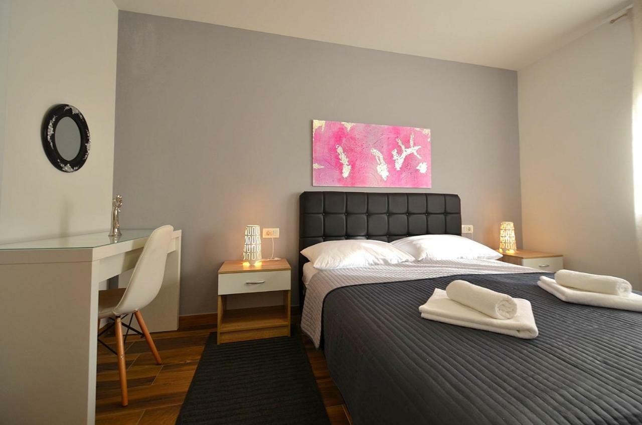 Stella Apartments Novigrad Istria Kültér fotó